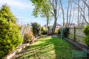 Photo 16- click for photo gallery